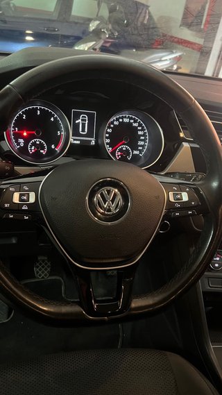 Volkswagen Touran 2016
