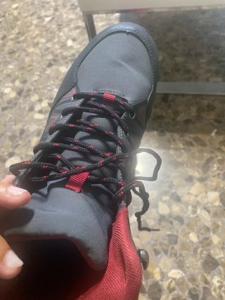 Botas de montaña impermeables talla 44