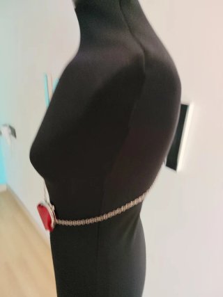 Collar monedero corazón rojo Stradivarius