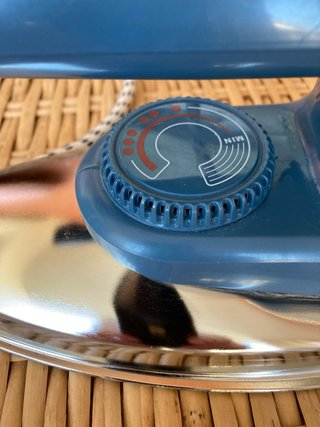 Plancha Ufesa INOX Automática sin vapor