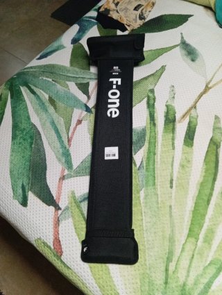 Mástil F-one UHM Carbon 85cm titán 2 12 mm