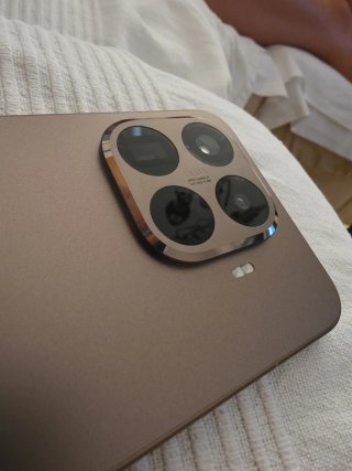 Xiaomi 15T Pro Mocha Gold