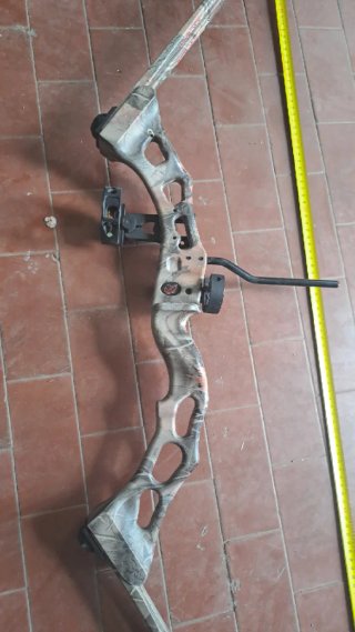 Arco compaund camouflage marca Firefox