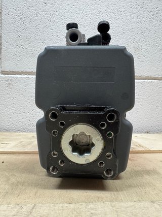 Actuador eléctrico para válvulas de 1/4 de vuelta.