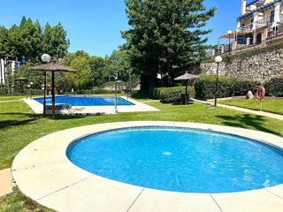 Casa adosada en venta en Huerta del Prado-La Montua en Marbella