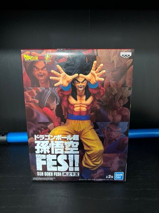 Figura Son Goku SSJ4 FES!! Banpresto Dragon Ball