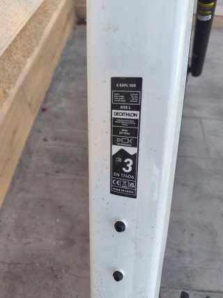 Bicicleta Eléctrica Decathlon Blanca