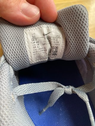 Nike Air Max grises y azules