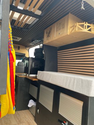 Volkswagen Crafter 2014 camperizada y homologada.