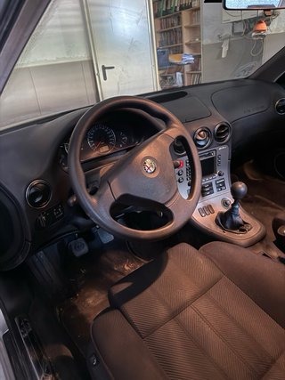 Alfa Romeo 166 2001