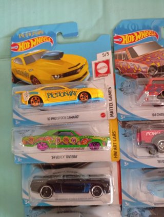 Hot Wheels 12 autos colección