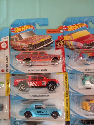 Hot Wheels 12 autos colección