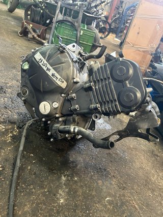 Motor Kawasaki Versys 650 (2016)