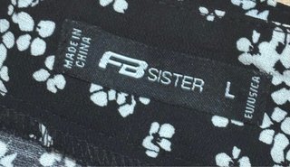 Falda pantalón floral negra y blanca
