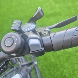 Bicicleta Eléctrica Evercross Blanca