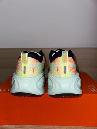 Nike ZoomX Vomero Plus