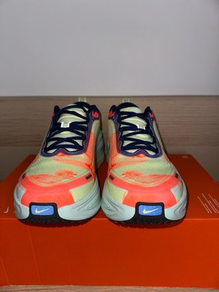 Nike ZoomX Vomero Plus