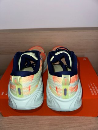 Nike ZoomX Vomero Plus