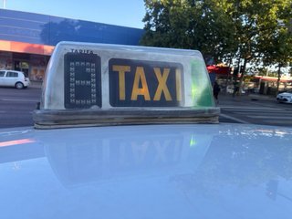Taxímetro Saludes LED
