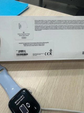 Vendo Apple Watch SE en excelente estado.