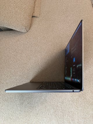 MacBook Air 13 2022 M2 8GB 256GB SSD Portatil