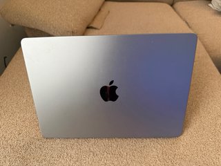 MacBook Air 13 2022 M2 8GB 256GB SSD Portatil