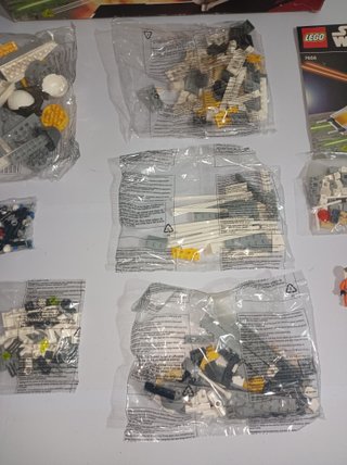LEGO Star Wars Y-Wing Fighter 7658 Completo (LEED)