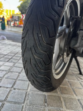 Honda SH 125i Scooter Plata