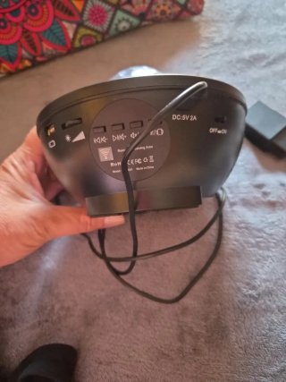 Bola de luz LED con música tiene mando