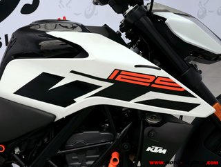 KTM 125 DUKE -APTA B Y A1-