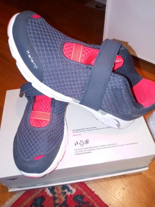 Zapatillas deportivas Kalenji negras y rojas talla