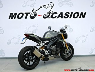 TRIUMPH SPEED TRIPLE 1200 RS