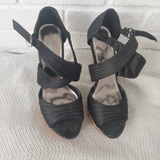 Tacones plataforma negros