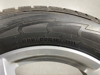 Llantas Volvo Ford 19"