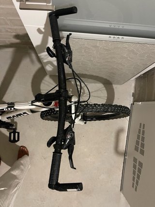 GT Avalanche 2.0 MTB Bicicleta Montaña