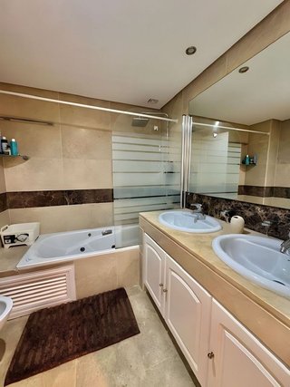 Ático en venta en Río Real en Marbella