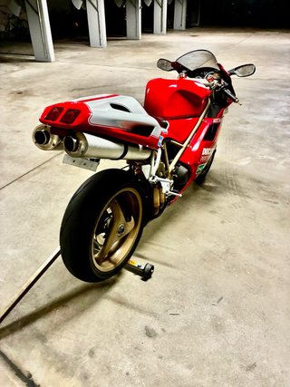 Ducati 996 Tamburini Roja y Blanca