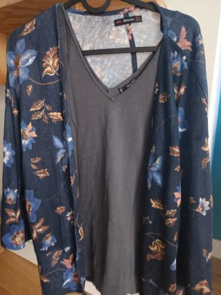 Blusa Stradivarius Blanca Talla S