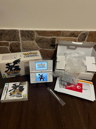 Nintendo DSi Bianca - Ed speciale Pokemon Bianca