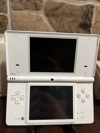 Nintendo DSi Bianca - Ed speciale Pokemon Bianca