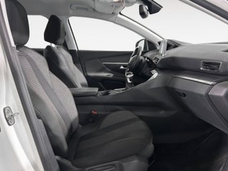 Peugeot 3008 BlueHDI 130 S&S Active 96 kW (130 CV)