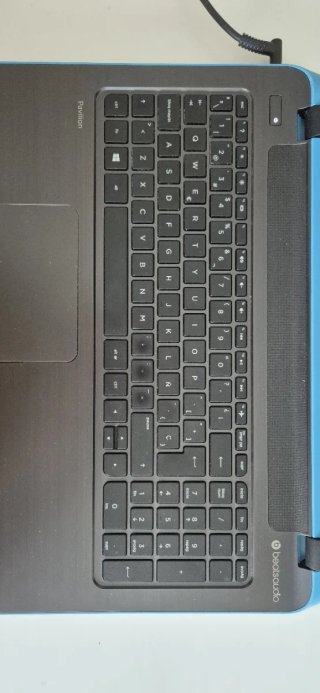 Portátil HP Pavilion 15 - 8GB RAM - 1TB HDD