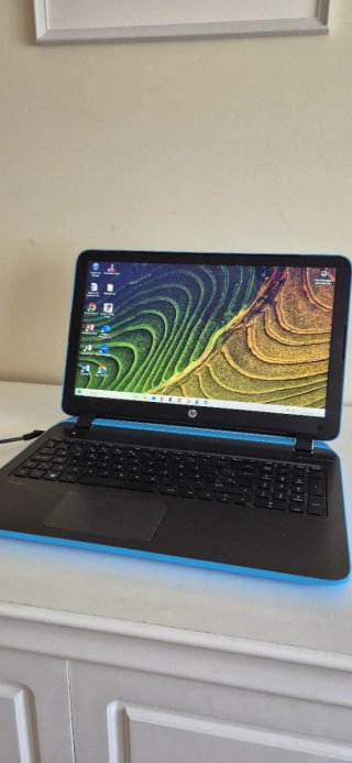 Portátil HP Pavilion 15 - 8GB RAM - 1TB HDD