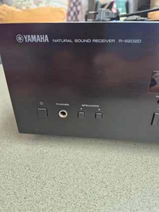 Amplificador Yamaha R-S202D Negro