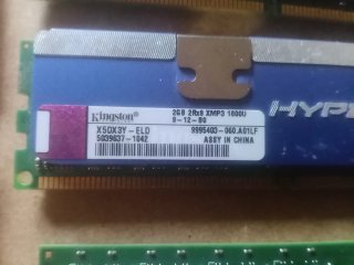 Memoria RAM 2GB DDR3 1600MHz