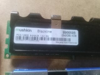 Memoria RAM 2GB DDR3 1600MHz