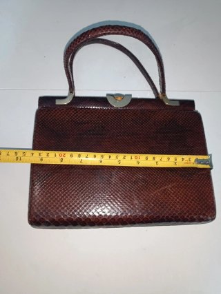 Elegante bolso vintage piel de serpiente años 50