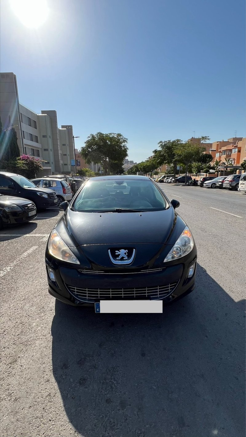 Peugeot 308 1.6 Gasolina 120cv – 2010 - foto 1