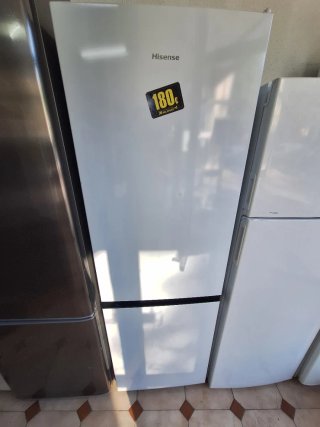 Frigorífico Hisense y Lavadora LG