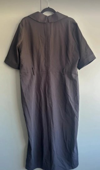 Vestido vintage corte lápiz negro. Tela elastica